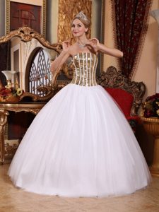 Recommended White Tulle Dress Quinceanera Strapless Sequins Bodice