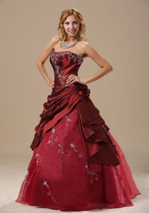 the Best Burgundy Strapless Applique Quinceanera Gown with Pick-ups