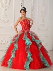 Multi-Color Ruffles Strapless Appliques Dresses for a Quince in Fashion