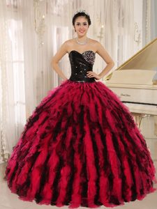 Black and Red Ball Gown Sweetheart Sweet 15 Dresses with Beading