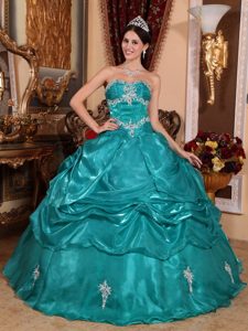 Sweetheart Quinceanera Dress with Pick-ups and Appliques in Turquoise