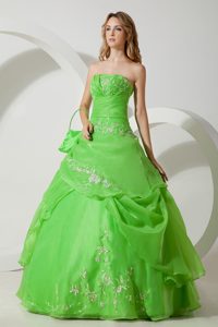 Strapless Green Quanceanera Dress with Asymmetric Layers and Embroidery