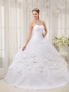 White Quinceanera Dress with Sweetheart Neckline and Rolling Flowers