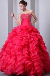 Coral Red Quinceanea Dress with Beaded Decorate Bust and Ruffles