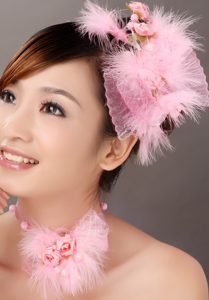 Lovely Tulle Feather Flower Womens Fascinators