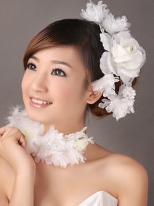 Fascinators White Organza Special Occasion and Outdoor Beading