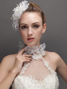 Lovely Net With Rhinestones Adorned Flowers Girls Fascinators Floral Choker Set