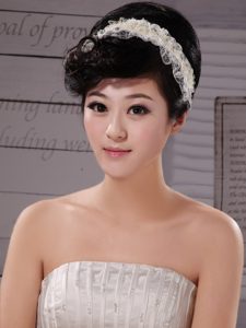 White Imitation Pearls Lace Special Occasion Fascinators