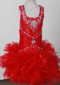 Red Pretty Scoop Neckline Beaded Decorate Little Girl Pageant Dress