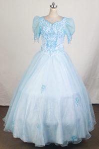 Short Sleeves and Beading for Girls Pageant Dresses in Light Blue