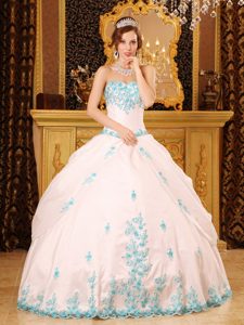 White Sweetheart Taffeta Sweet16 Quinceanera Dress with Appliques