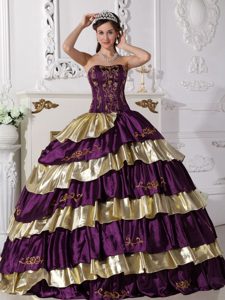 Purple and Gold Taffeta Quinceanera Gown Dresses with Tiers and Appliques