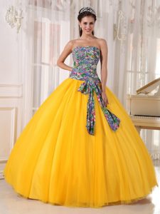 Printed Bodice Sash Tulle Dresses Quinceanera in Bright Yellow