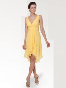 Chiffon Sleeveless Knee Length Mother Of The Bride Dress and Ruching