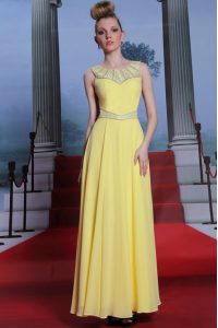 Shining Column/Sheath Mother Of The Bride Dress Yellow Scoop Chiffon Sleeveless Floor Length Side Zipper