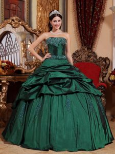 Green Beaded Pick Ups Sweet 15 Dresses in Chichicastenango