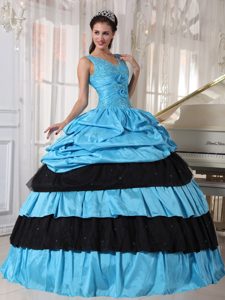 V-neck Pick Ups Flowers Blue and Black Quinceanera Dresses