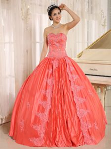 Watermelon Red Sweetheart Taffeta Quinceanera Gown with Appliques