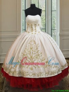 White and Red Organza and Taffeta Lace Up Quince Ball Gowns Sleeveless Floor Length Beading and Embroidery and Ruffled Layers