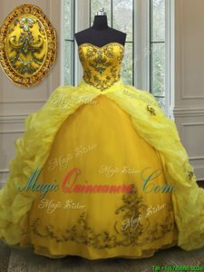 Sleeveless With Train Beading and Appliques and Pick Ups Lace Up Sweet 16 Dresses with Light Yellow Court Train