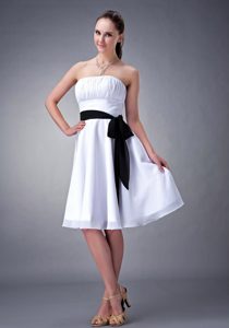 White Strapless Knee-length Chiffon with Sash Dama Dress in Chester