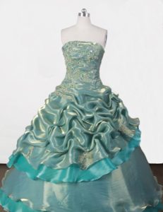 Green Organza Strapless Quinceanera Gowns with Appliques