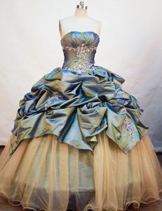 Brand New Pick-ups Ruched Appliques Sweet 16 Quinceanera Dresses