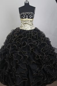 Zebra Appliques Black Sash Beading Sweet 16 Dress for Quinceanera