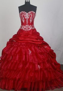 Layered Appliques Beaded Red Quinceanera Dresses with Brush Train