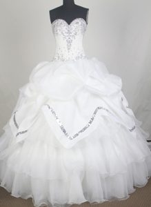 Appliques Sequined Hem Ruched White Quinceanera Dress for Sweet 15