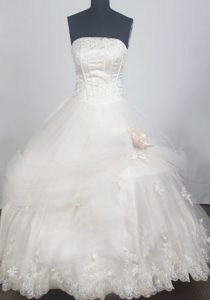 Hand Made Flower White Appliques Quinceanera Dresses in Windsor