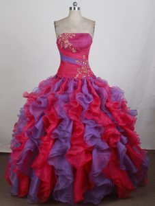 Colorful Strapless Floor-length Quinceanera Gowns with Appliques