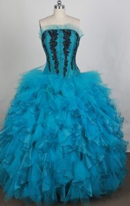 Strapless Ruffles and Appliques Sweet 15 Dresses in Turquoise