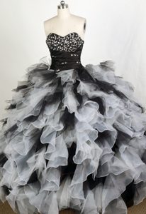 Black and White Sweetheart Beading Ruffles Quinceanera Dresses