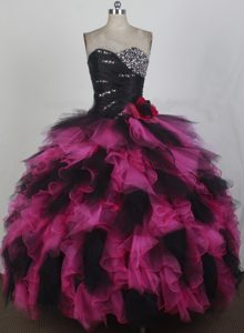 Ruffled Black and Fuchsia Ball Gown Sweetheart Sweet 15 Dresses