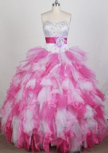 Beading White and Pink Sweetheart Ruffled Quinceanera Dresses