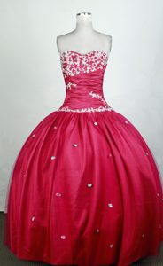 Sweetheart Beading and Appliques Quinceanera Dresses in Hot Pink