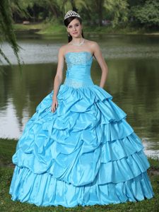 Aqua Blue Strapless Sweet Sixteen Dresses with Beading and Pick ups