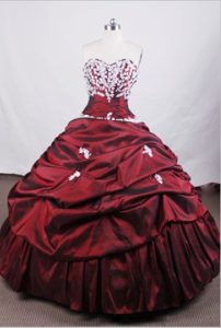 Puffy Sweetheart Pick Ups Appliques Red Taffeta Sweet Sixteen Dress