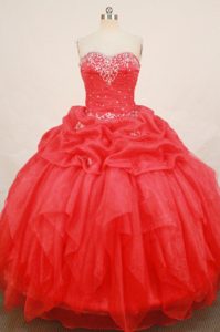 2013 Red Sweetheart Quinceanera Dresses with Appliques and Beading