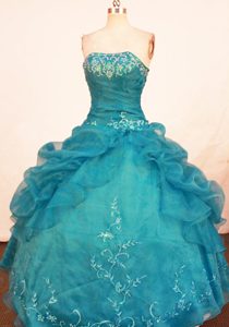Embroidery and Beading Strapless Floor-length Sweet Sixteen Dresses