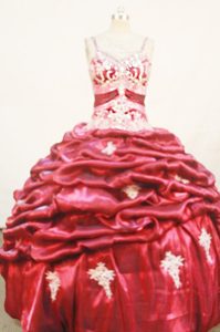 Red Beading Strap Quinceanera Dresses with Appliques and Pick-ups
