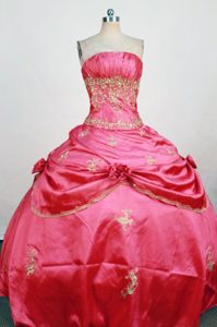Hand Made Flowers Ruche Red Dresses For 15 with Beading and Appliques