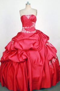 Hot Pink Ruching Strapless Quinceanera Dresses with Beading and Pick-ups