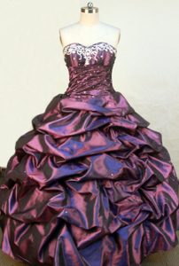 Embroidery Sweetheart Pick-ups Dark Purple Taffeta Quinceanera Gown