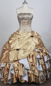 Chapel Train and Boning Details Dress for Quinceanera with Leopard