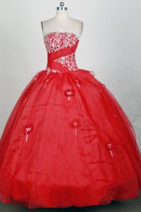 Red Sweet Sixteen Dresses with Handle Flowers and White Appliques