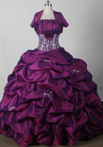 Pleating and Appliques for Quinceanera Gowns with Bubble Ruffles