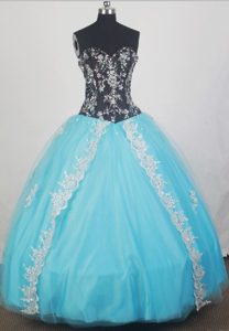 Black and Aqua Blue Beaded Dresses for Quince with White Appliques