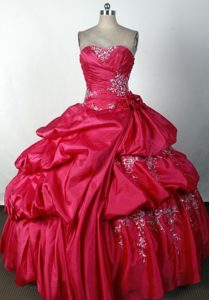 Layered Ruffles and Flower Sweet Sixteen Dresses with Appliques